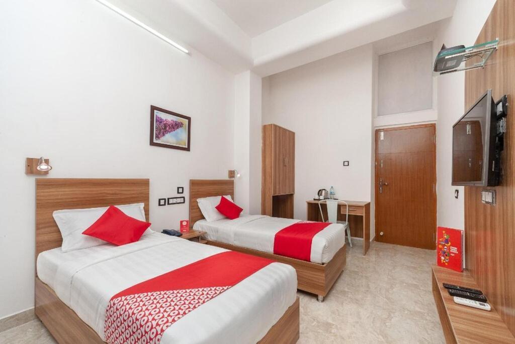 Gulnaar Inn Chennai Esterno foto